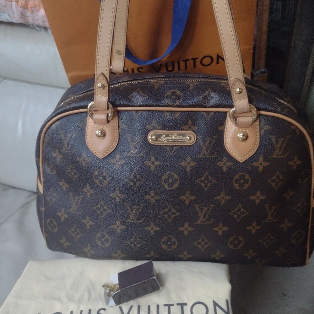 💯% Authentic NEW Louis Vuitton Montorgueil Shoulder Bag 🤎